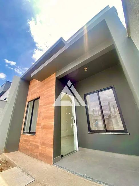 Foto 1 de Casa com 2 quartos à venda, 46m2 em Feira De Santana - BA