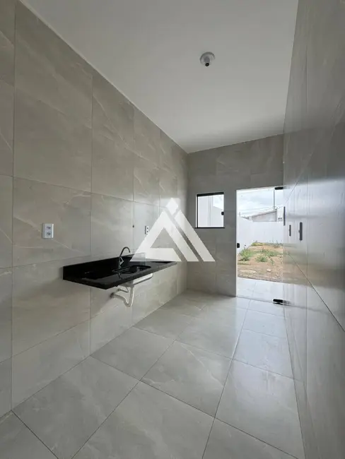 Foto 4 de Casa com 2 quartos à venda, 63m2 em Feira De Santana - BA