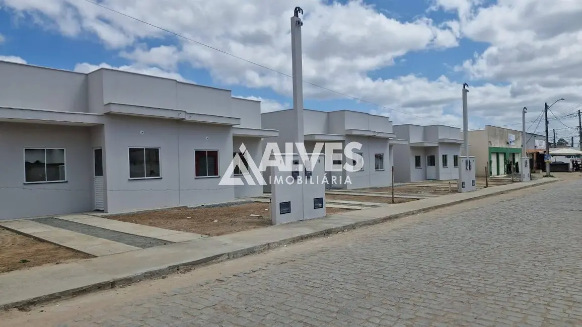 Foto 1 de Casa com 2 quartos à venda, 47m2 em Asa Branca, Feira De Santana - BA