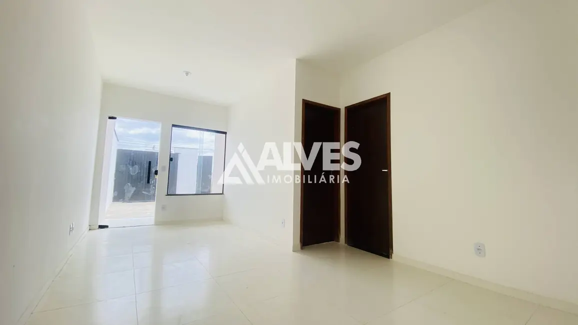 Foto 6 de Casa com 2 quartos à venda, 70m2 em Mangabeira, Feira De Santana - BA