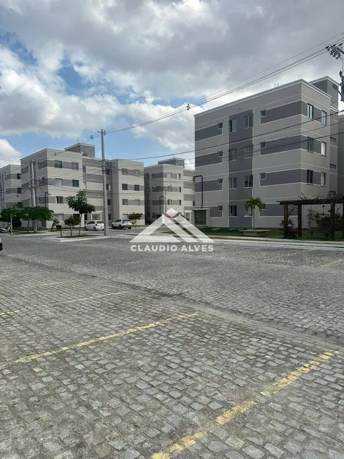 Foto 4 de Apartamento com 2 quartos à venda, 50m2 em Feira De Santana - BA