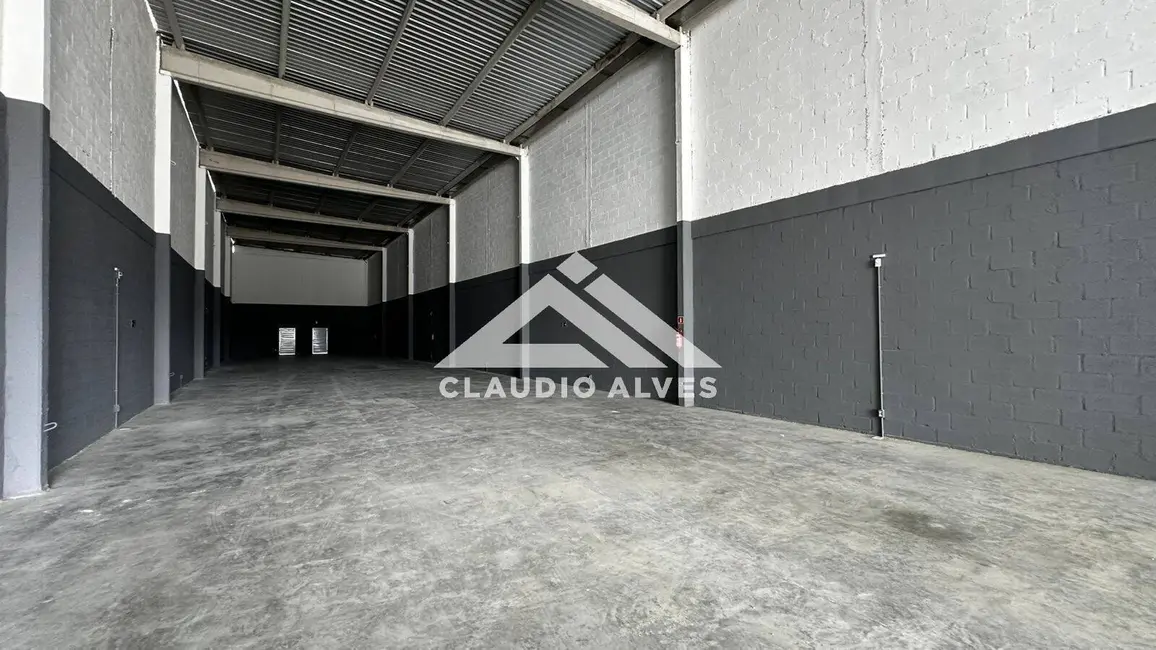 Foto 2 de Sala Comercial à venda, 600m2 em Feira De Santana - BA
