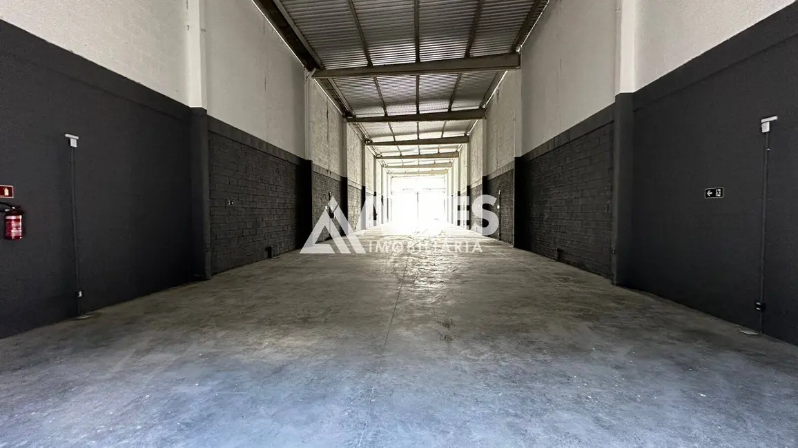 Foto 8 de Sala Comercial à venda, 600m2 em Lagoa Salgada, Feira De Santana - BA