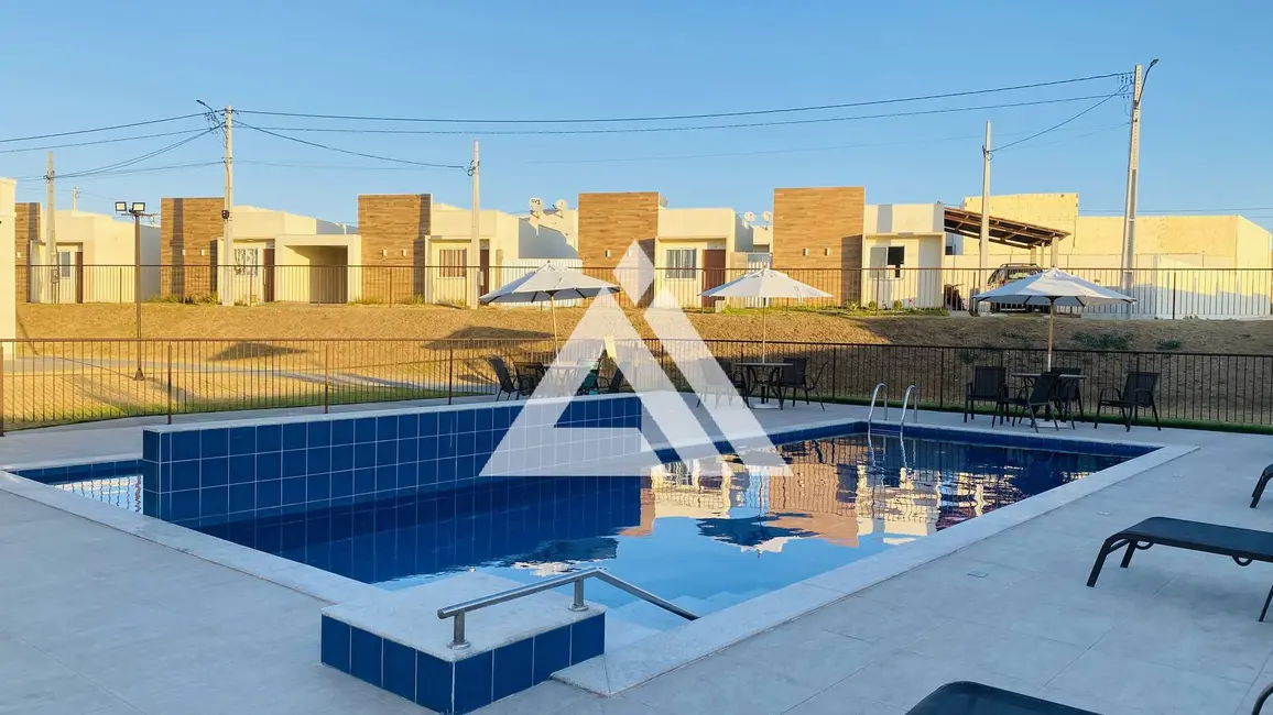 Foto 1 de Casa de Condomínio com 2 quartos à venda, 63m2 em Feira De Santana - BA