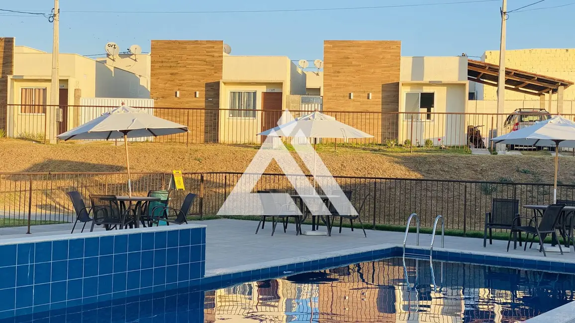 Foto 2 de Casa de Condomínio com 2 quartos à venda, 63m2 em Feira De Santana - BA