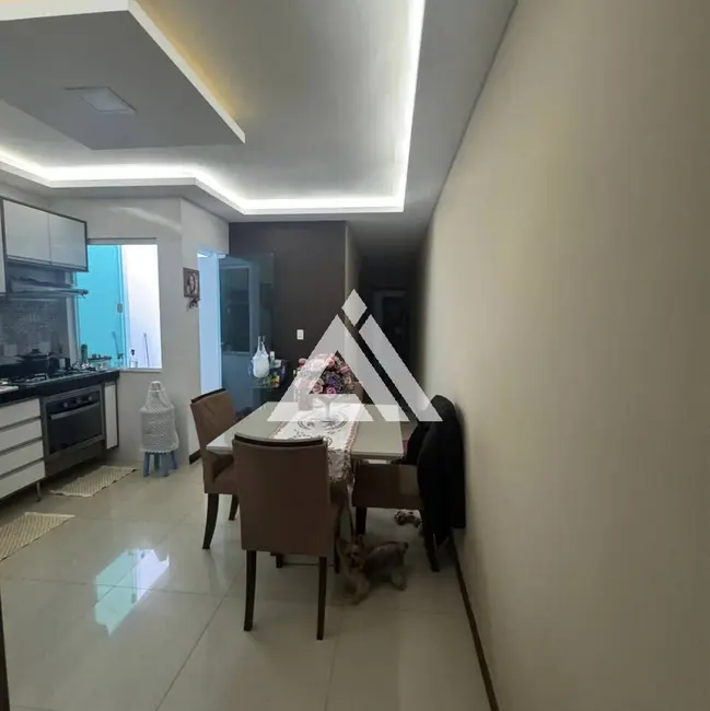 Casa com 3 quartos à venda, 78m2 em Feira De Santana - BA - imagem 8 Foto 8 de Casa com 3 quartos à venda, 78m2 em Feira De Santana - BA