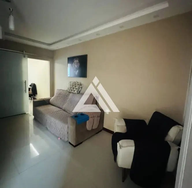 Casa com 3 quartos à venda, 78m2 em Feira De Santana - BA - imagem 3 Foto 3 de Casa com 3 quartos à venda, 78m2 em Feira De Santana - BA