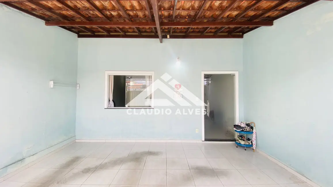 Foto 3 de Casa com 2 quartos à venda, 79m2 em Feira De Santana - BA