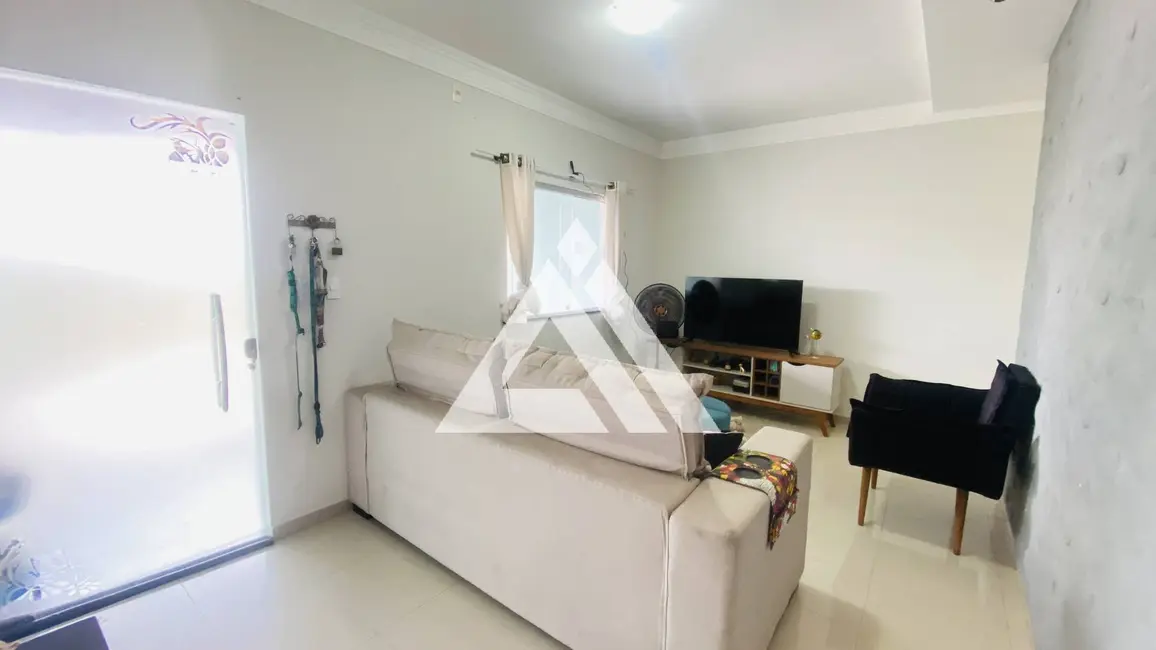 Foto 2 de Casa com 2 quartos à venda, 79m2 em Feira De Santana - BA