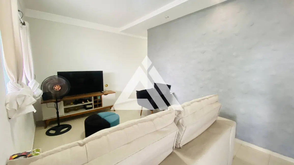 Foto 4 de Casa com 2 quartos à venda, 79m2 em Feira De Santana - BA