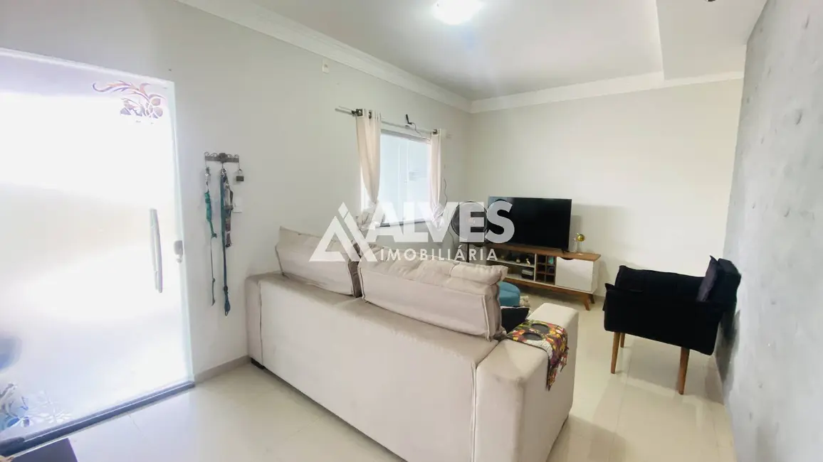 Foto 2 de Casa com 2 quartos à venda, 79m2 em Parque Ipê, Feira De Santana - BA