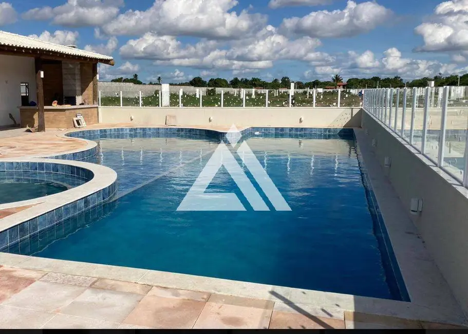 Foto 1 de Terreno / Lote à venda, 214m2 em Feira De Santana - BA