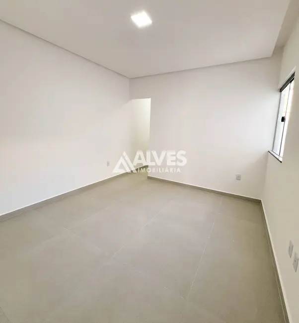 Foto 7 de Casa com 2 quartos à venda, 85m2 em Mangabeira, Feira De Santana - BA