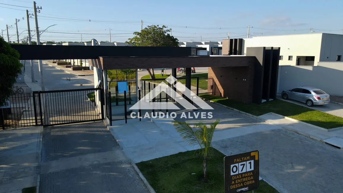Foto 2 de Casa de Condomínio com 2 quartos à venda, 76m2 em Feira De Santana - BA