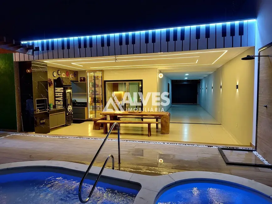 Foto 2 de Casa com 2 quartos à venda, 150m2 em Mangabeira, Feira De Santana - BA