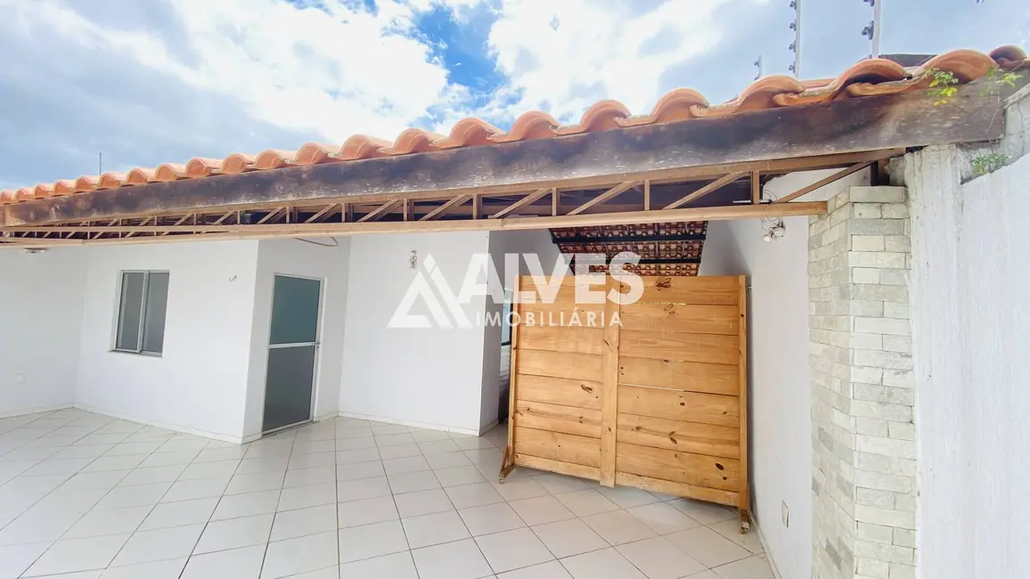 Foto 1 de Casa com 2 quartos à venda, 100m2 em Parque Ipê, Feira De Santana - BA