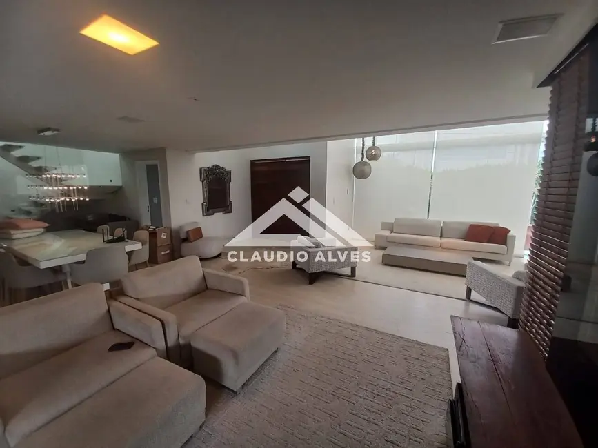 Foto 8 de Casa de Condomínio com 4 quartos à venda, 550m2 em Feira De Santana - BA