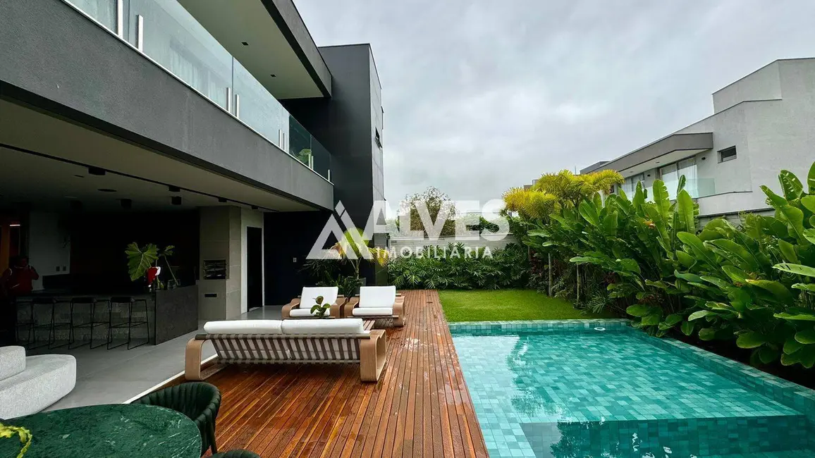 Foto 2 de Casa de Condomínio com 5 quartos à venda, 400m2 em Sim, Feira De Santana - BA