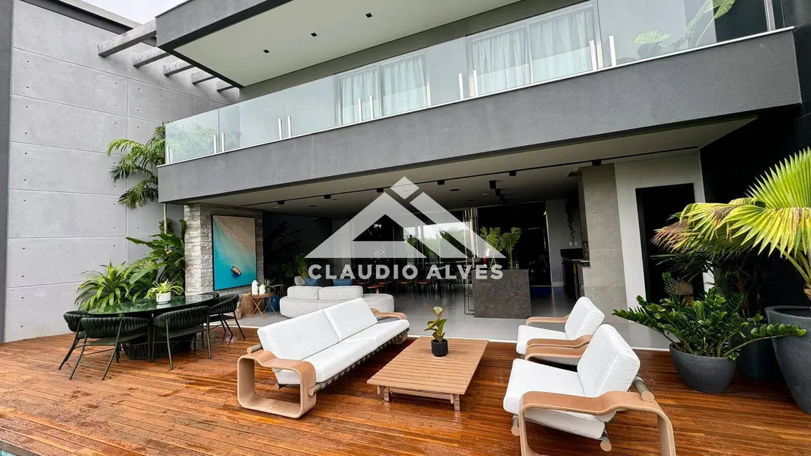 Foto 3 de Casa de Condomínio com 5 quartos à venda, 400m2 em Feira De Santana - BA