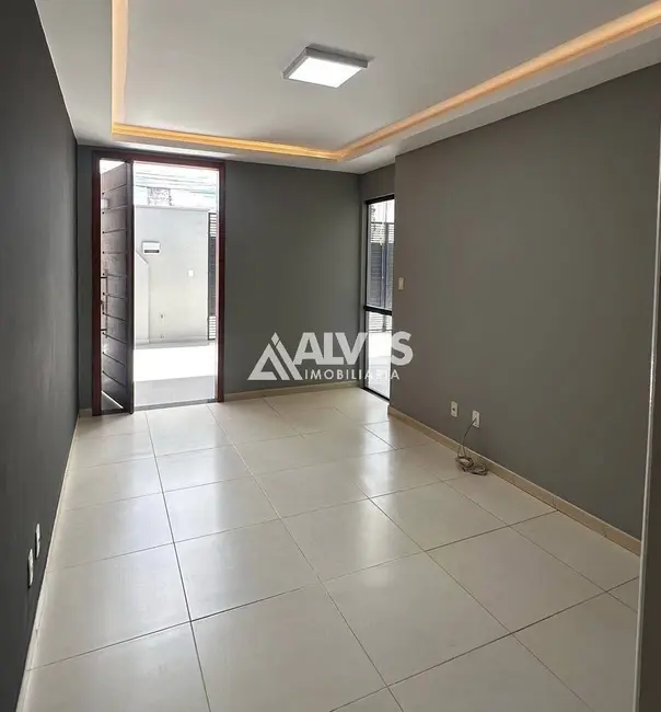Casa com 2 quartos à venda, 100m2 em Parque Ipê, Feira De Santana - BA - imagem 3 Foto 3 de Casa com 2 quartos à venda, 100m2 em Parque Ipê, Feira De Santana - BA