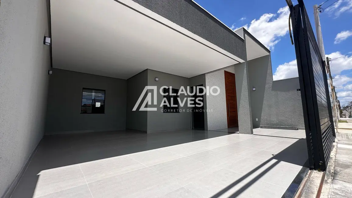Foto 1 de Casa com 2 quartos à venda, 100m2 em Parque Ipê, Feira De Santana - BA