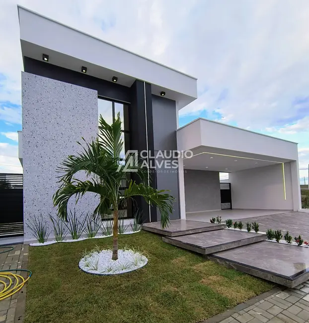 Foto 1 de Casa de Condomínio com 3 quartos à venda, 190m2 em Papagaio, Feira De Santana - BA