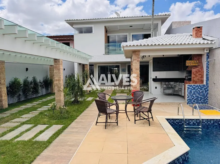 Foto 1 de Casa com 4 quartos à venda, 300m2 em Parque Ipê, Feira De Santana - BA