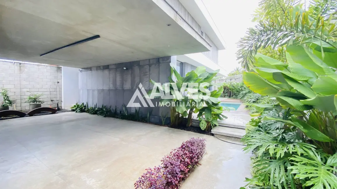 Foto 3 de Casa com 3 quartos à venda, 300m2 em Sim, Feira De Santana - BA