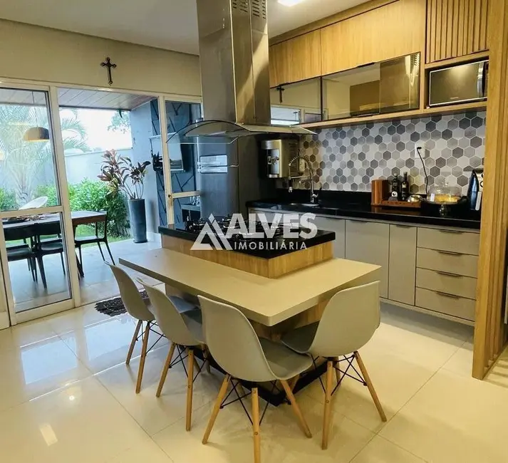 Foto 6 de Casa de Condomínio com 3 quartos à venda, 150m2 em Feira De Santana - BA