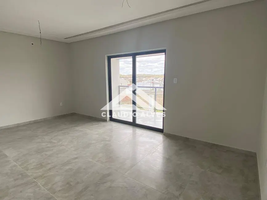 Foto 2 de Casa de Condomínio com 4 quartos à venda, 122m2 em Feira De Santana - BA