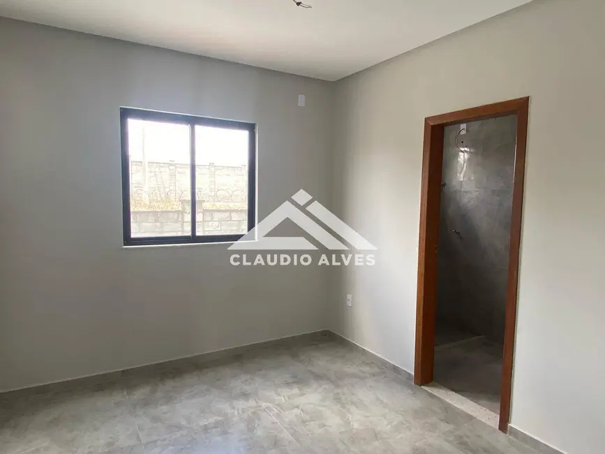 Foto 9 de Casa de Condomínio com 4 quartos à venda, 122m2 em Feira De Santana - BA