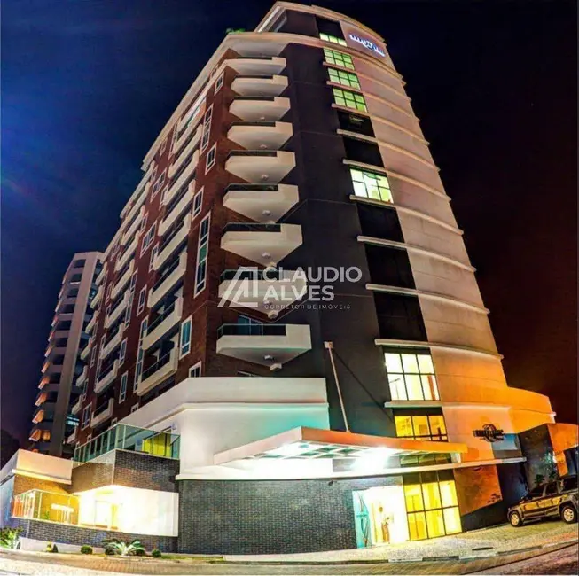 Foto 1 de Apartamento com 1 quarto à venda, 60m2 em Centro, Feira De Santana - BA