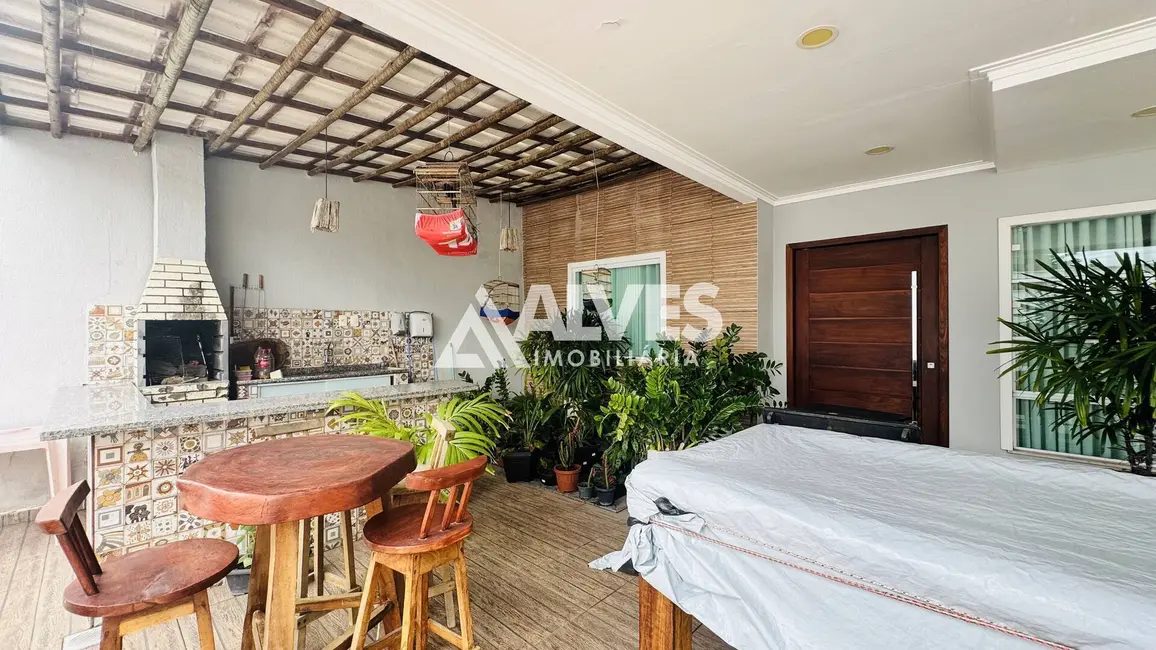 Foto 5 de Casa com 4 quartos à venda, 300m2 em Mangabeira, Feira De Santana - BA