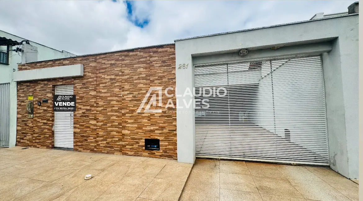 Foto 1 de Casa com 4 quartos à venda, 300m2 em Mangabeira, Feira De Santana - BA