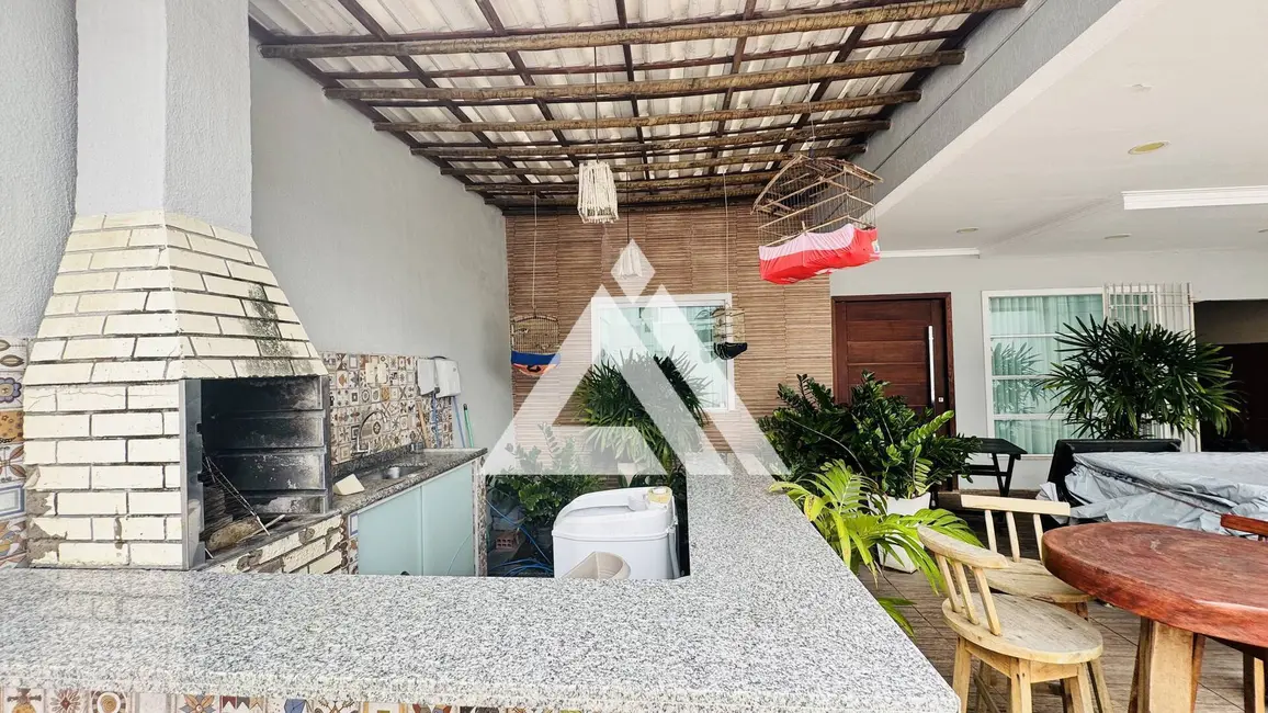 Casa com 4 quartos à venda, 300m2 em Feira De Santana - BA - imagem 4 Foto 4 de Casa com 4 quartos à venda, 300m2 em Feira De Santana - BA