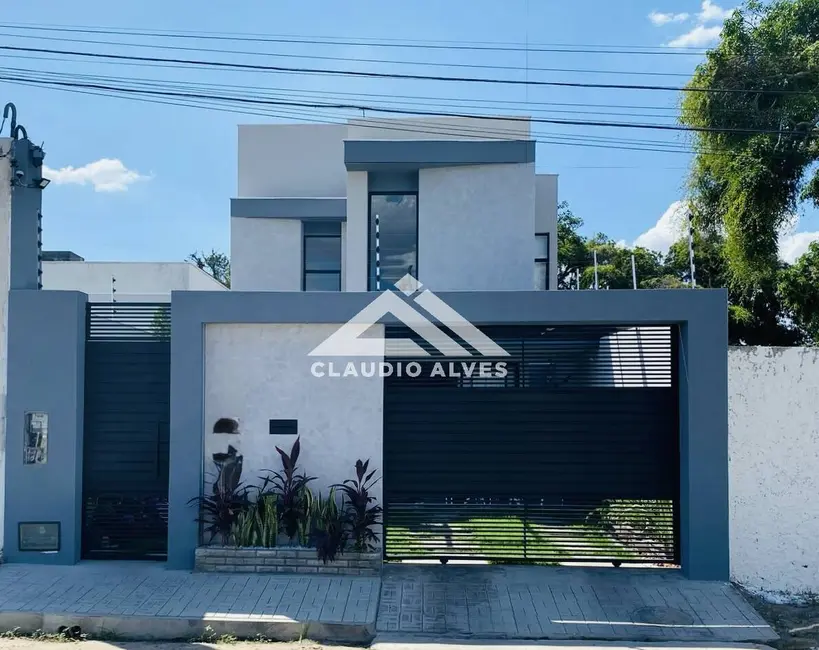 Foto 1 de Casa com 3 quartos à venda, 160m2 em Feira De Santana - BA