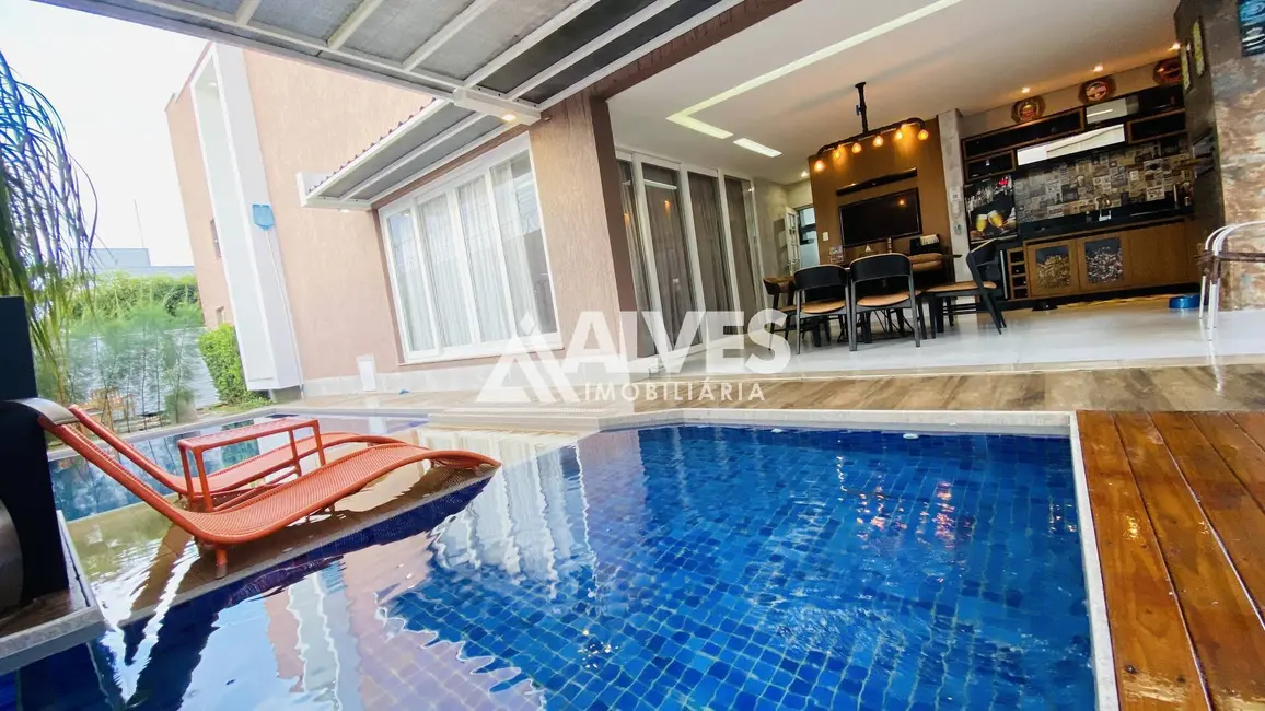 Foto 1 de Casa de Condomínio com 4 quartos à venda, 372m2 em Sim, Feira De Santana - BA