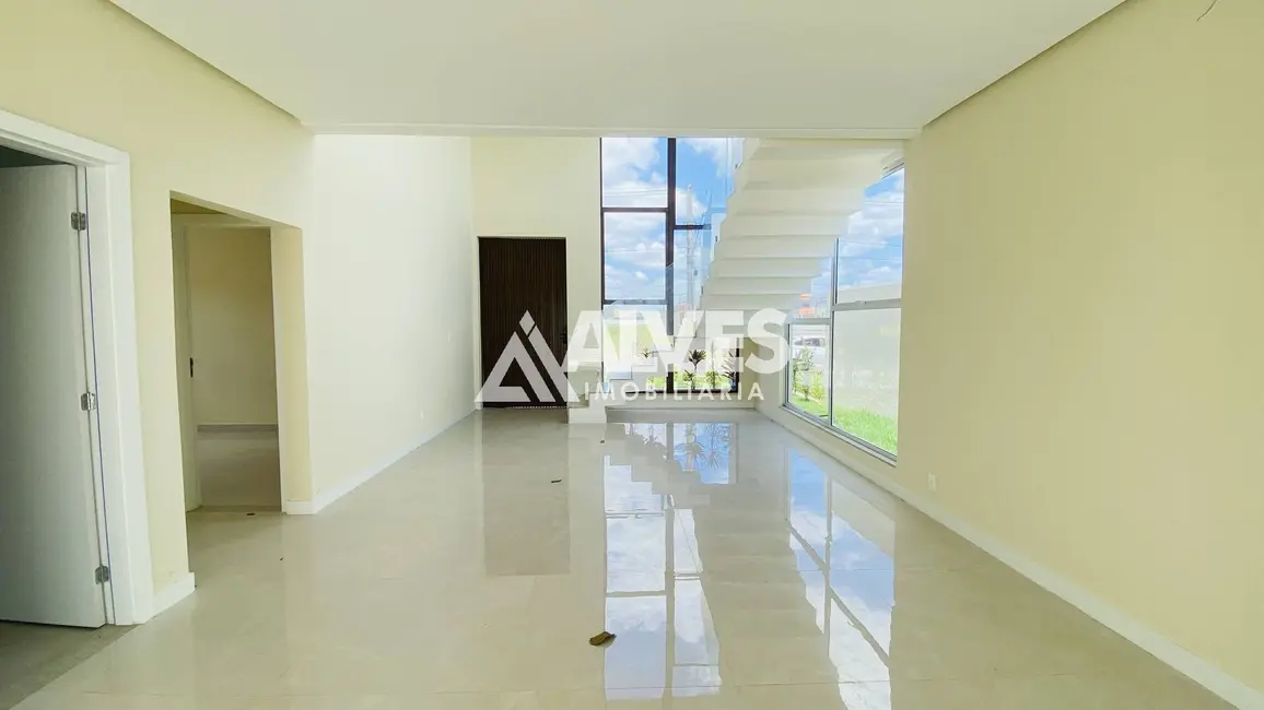 Foto 7 de Casa de Condomínio com 4 quartos à venda, 244m2 em Sim, Feira De Santana - BA