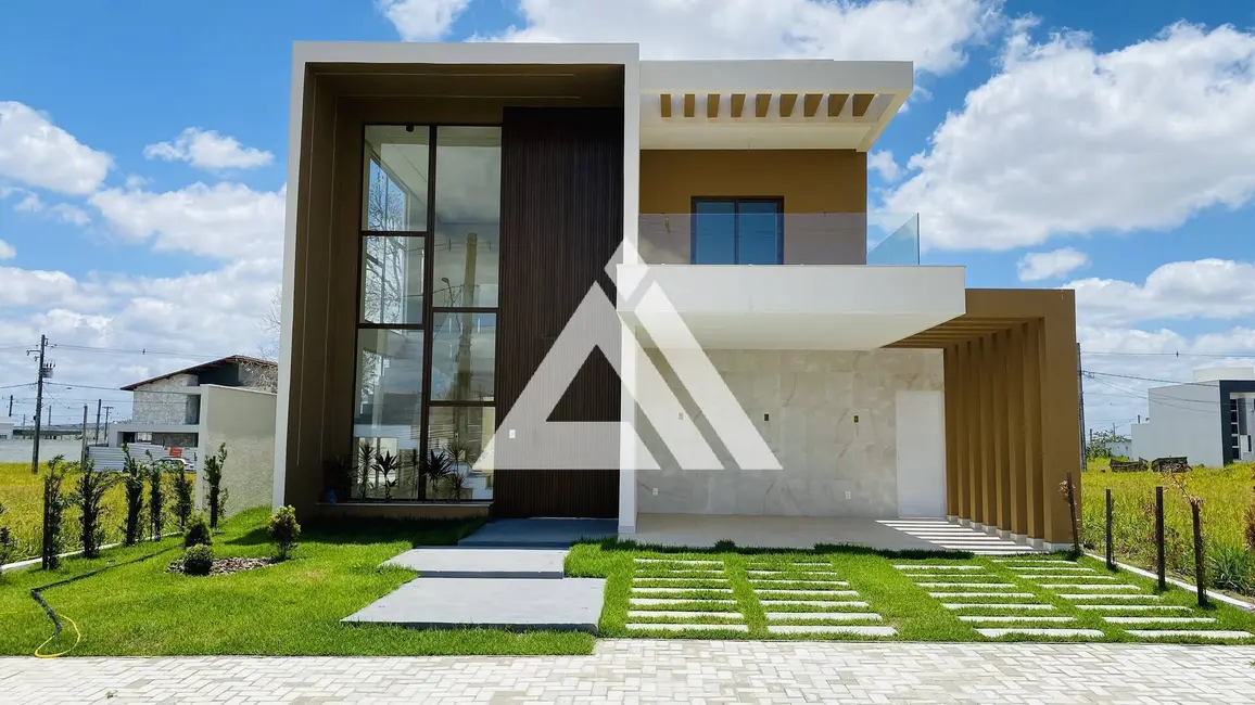 Foto 1 de Casa de Condomínio com 4 quartos à venda, 244m2 em Feira De Santana - BA