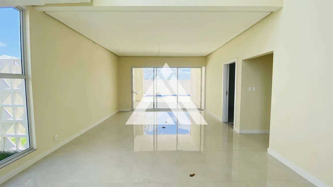 Foto 6 de Casa de Condomínio com 4 quartos à venda, 244m2 em Feira De Santana - BA