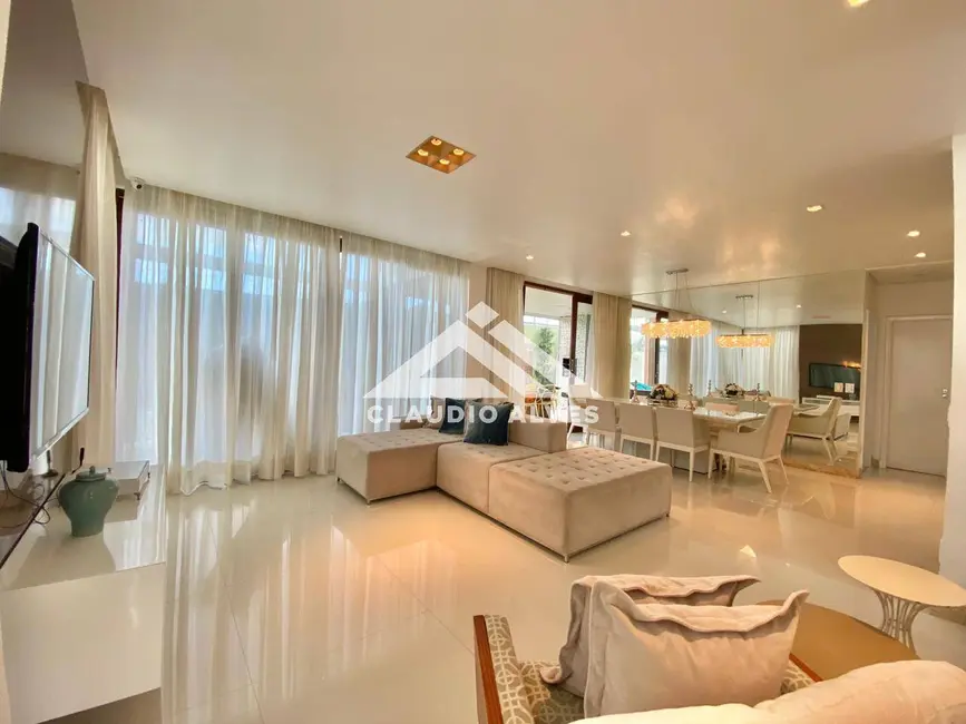 Foto 3 de Casa de Condomínio com 3 quartos à venda, 196m2 em Feira De Santana - BA