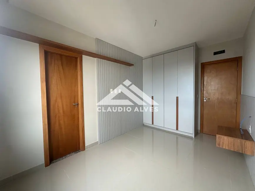 Foto 8 de Apartamento com 3 quartos à venda, 140m2 em Feira De Santana - BA