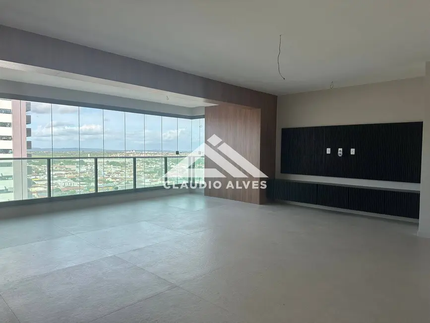 Foto 4 de Apartamento com 3 quartos à venda, 140m2 em Feira De Santana - BA