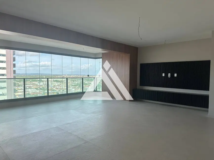 Foto 4 de Apartamento com 3 quartos à venda, 140m2 em Feira De Santana - BA