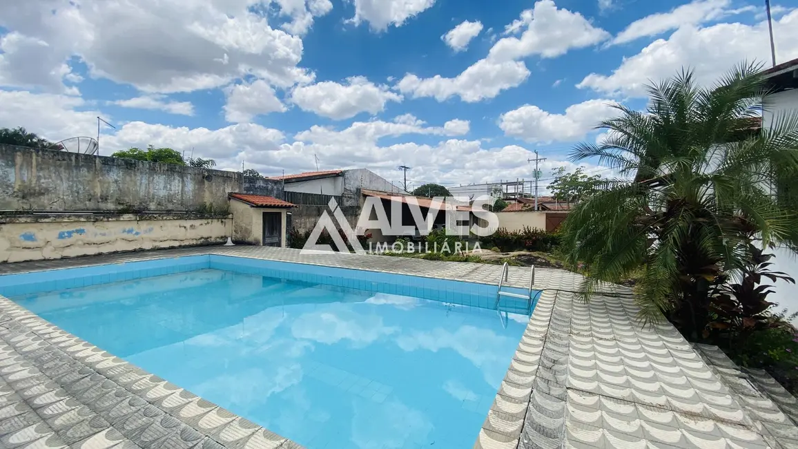 Foto 5 de Casa com 4 quartos à venda, 1320m2 em Muchila, Feira De Santana - BA