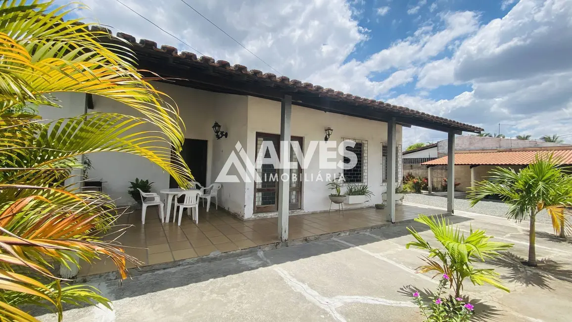 Foto 4 de Casa com 4 quartos à venda, 1320m2 em Muchila, Feira De Santana - BA