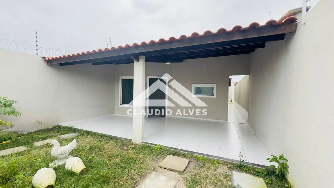 Foto 1 de Casa com 3 quartos à venda, 100m2 em Feira De Santana - BA