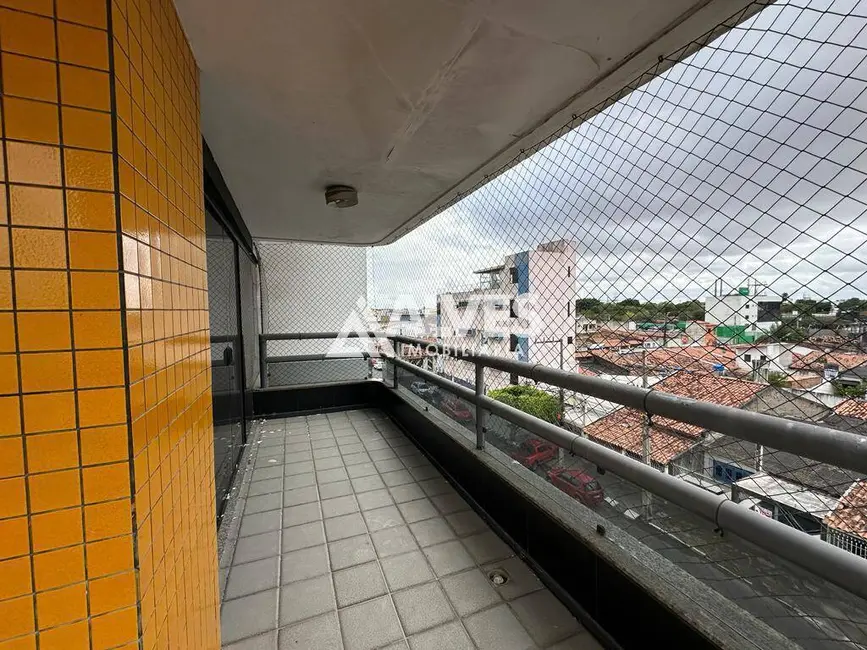 Apartamento com 4 quartos à venda, 145m2 em Ponto Central, Feira De Santana - BA - imagem 4 Foto 4 de Apartamento com 4 quartos à venda, 145m2 em Ponto Central, Feira De Santana - BA