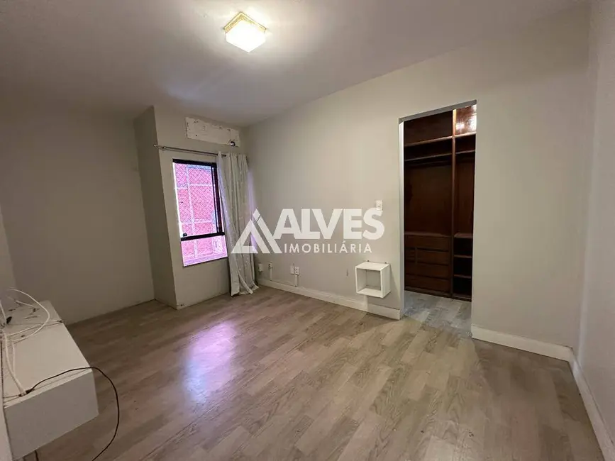 Apartamento com 4 quartos à venda, 145m2 em Ponto Central, Feira De Santana - BA - imagem 3 Foto 3 de Apartamento com 4 quartos à venda, 145m2 em Ponto Central, Feira De Santana - BA