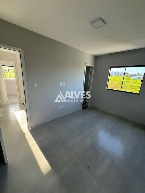 Foto 9 de Casa de Condomínio com 3 quartos à venda, 105m2 em Feira De Santana - BA